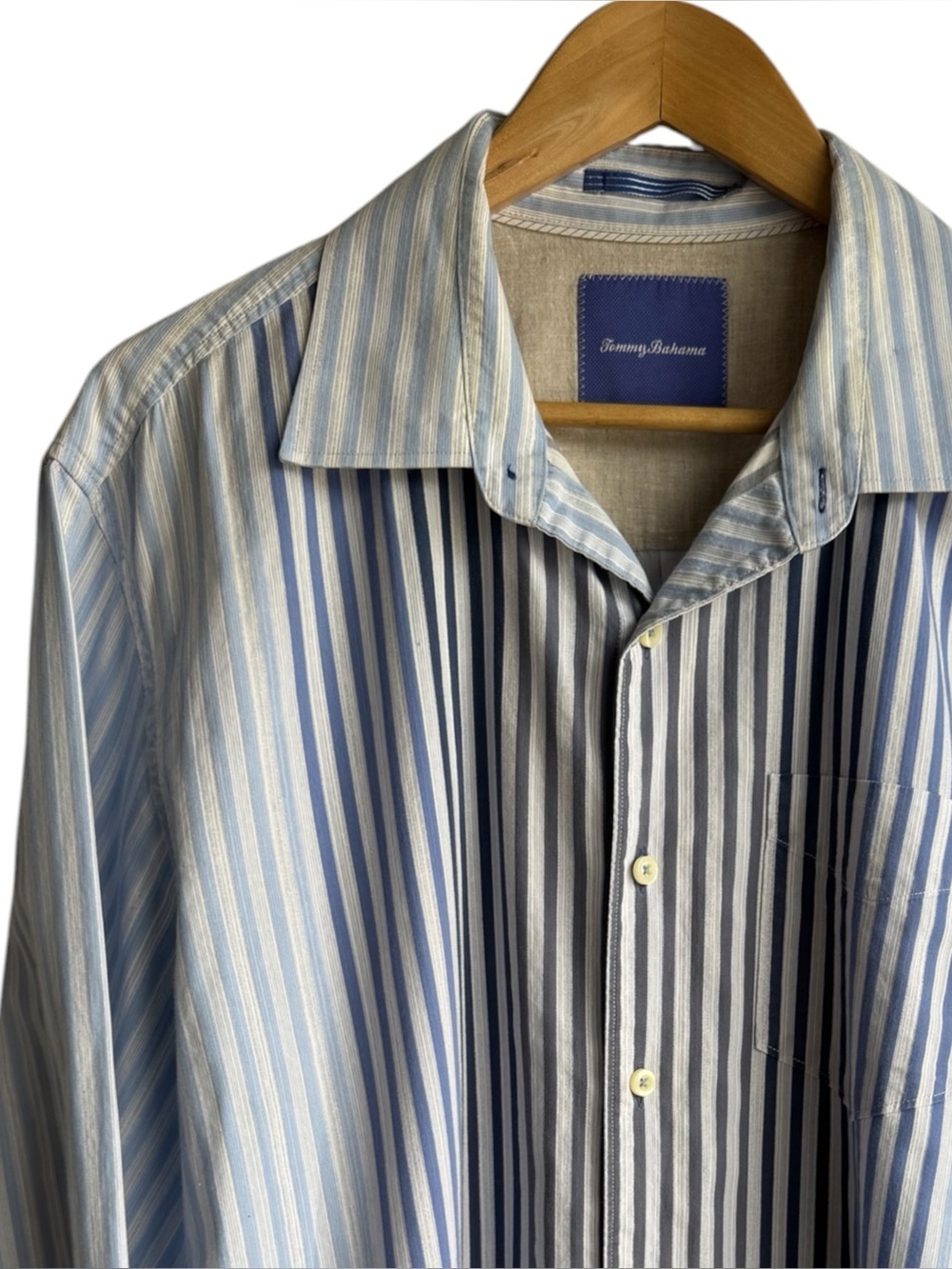 Tommy Bahama 100% Cotton Striped Button Down Shirt Mens XL Coastal Office Career